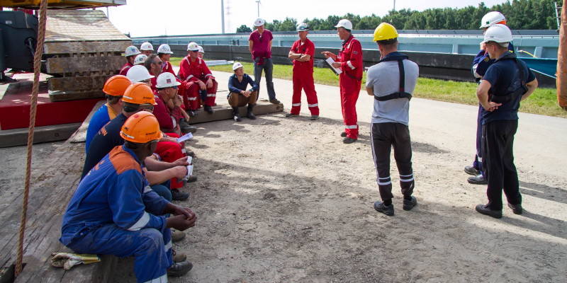 safety meeting