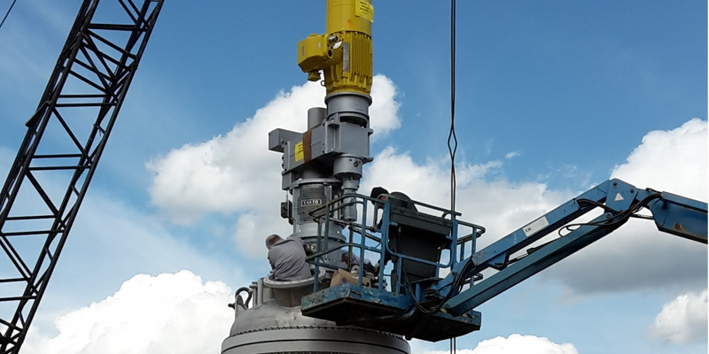The client provides the agitators so a dry test run can be performed.
